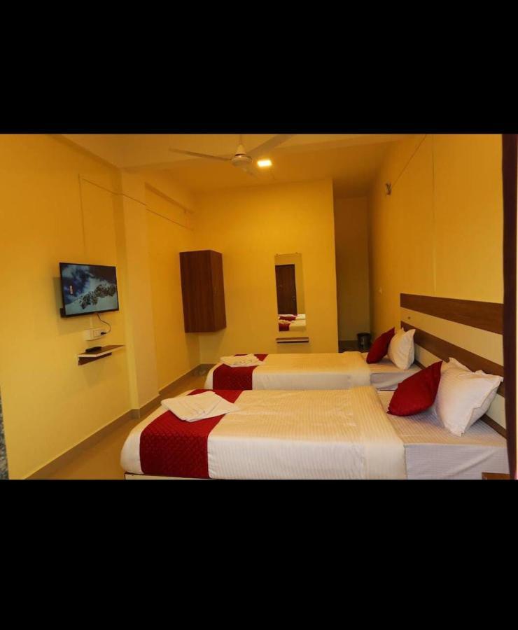 Hotel Shrinidhi Residency Púna Exteriér fotografie