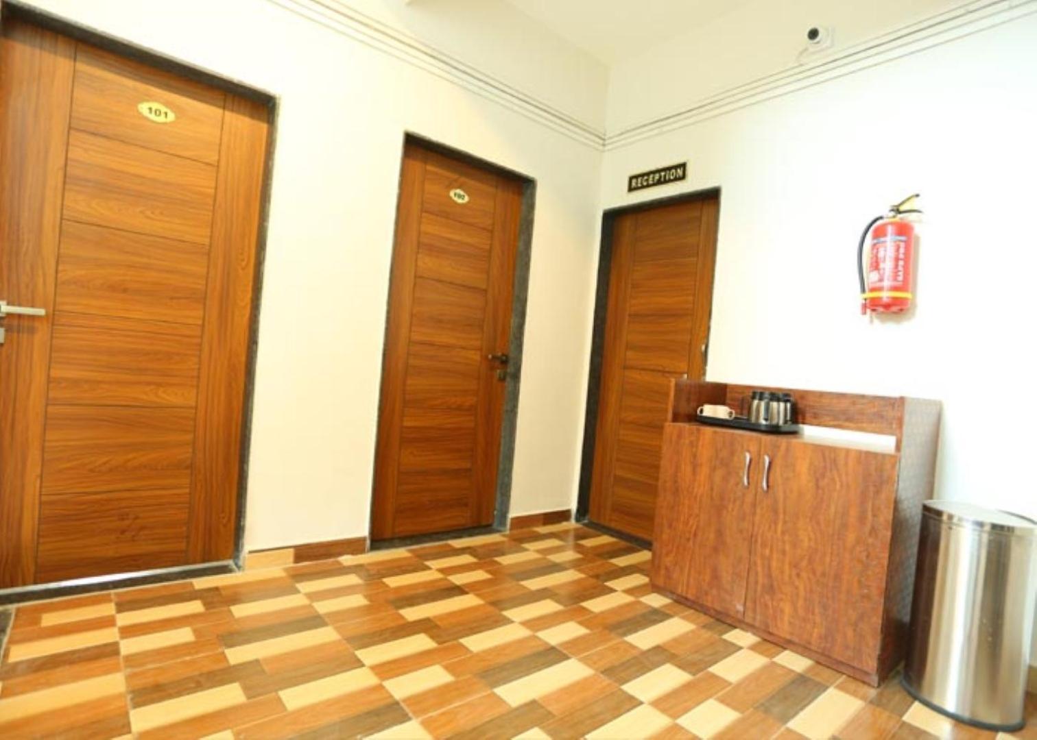 Hotel Shrinidhi Residency Púna Exteriér fotografie
